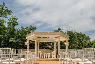 Spațiu comercial, de 2,600 mp, în Central - 6