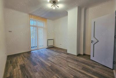 Inchiriez apartament ultracentral, 3 camere, renovat 84 mp - 6