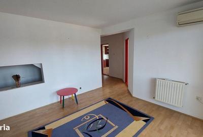 Apartament cu 3 camere, mobilat în Cetate - 10