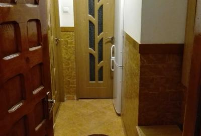 Garsonieră semidecomandată în Micro 3 - 5