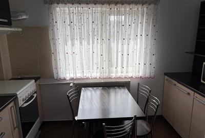 Apartament cu 2 camere decomandat, mobilat în 13 Septembrie - 6