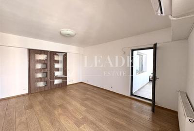 Apartament cu 5 camere decomandat în Titulescu - 3