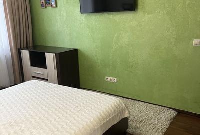 Apartament cu 3 camere decomandat în Central - 3