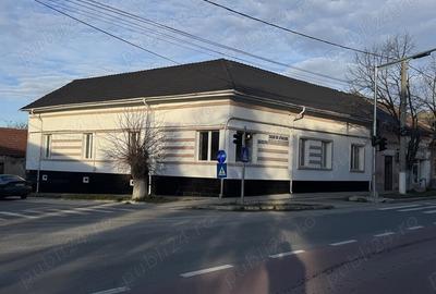 Casă în Central - 2