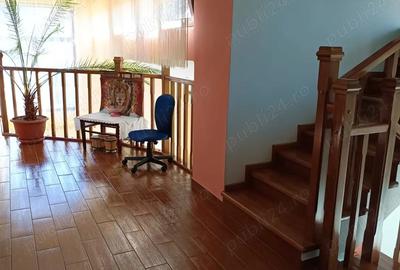 Casă cu 5 camere cu Teren 698 Mp în Blejoi - 6