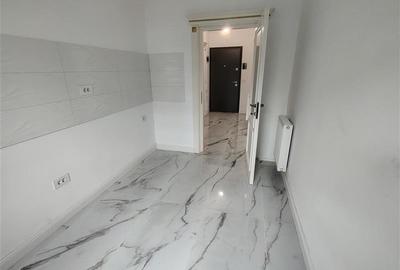 Apartament cu 3 camere decomandat în Tractorul - 13