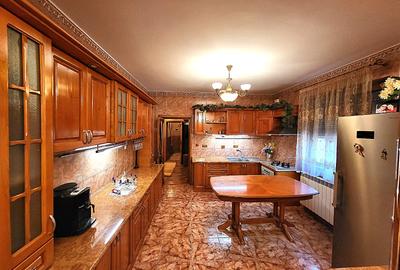 Casă cu 6 camere cu Teren 310 Mp în Ultracentral - 6