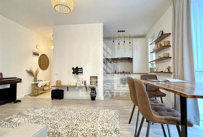 Apartament 3 camere, etaj intermediar, loc de parcare inclus