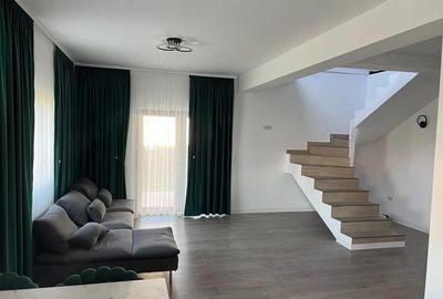 Casă cu Teren 448 Mp în Bujoreni - 2