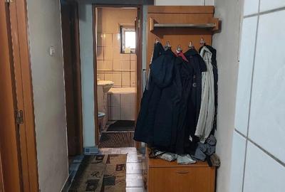 Apartament cu 2 camere decomandat în Puchenii-Moșneni