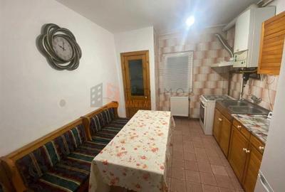 Apartament 4 camere cf 1 decomandat zona Micro 3 - 6