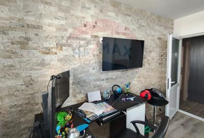 Apartament cu 2 camere semidecomandat, mobilat în Craiovița Nouă - 3