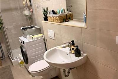 Apartament cu 2 camere semidecomandat, mobilat în 13 Decembrie - 13