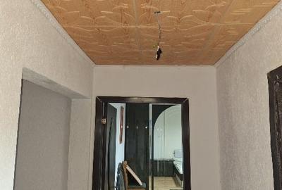 Inchiriez apt 3 cam dec - 2