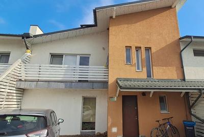 Casă cu 4 camere în Săcele - 1