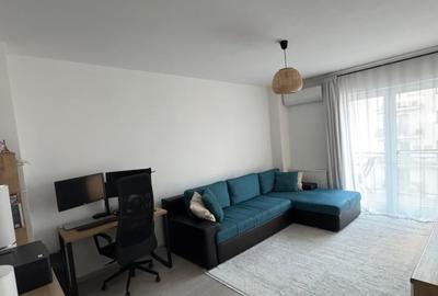Apartament cu 2 camere decomandat, mobilat în Tractorul - 4