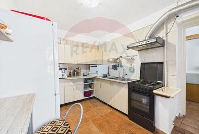 Casă cu 3 camere cu Teren 294 Mp în Rahova - 7