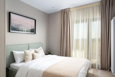 Modern 2-Bedroom Apartment with 20 sqm Terrace for Rent - 4