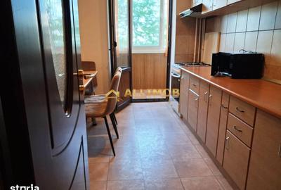 Apartament cu 3 camere decomandat în Central - 9