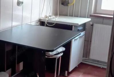 Apartament cu 2 camere semidecomandat în Micro 15 - 10