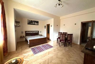 Garsonieră decomandată, mobilată în Universitate - 5