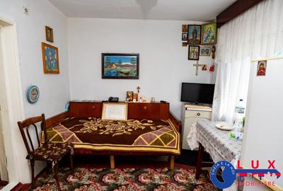 ID 6705 CASA de vanzare *STRADA PACII - 4