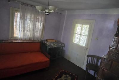 Casă cu 4 camere în Plopu - 2