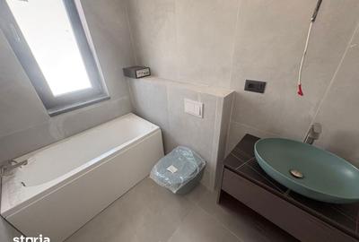 Casă cu 3 camere cu Teren 150 Mp în Central - 2