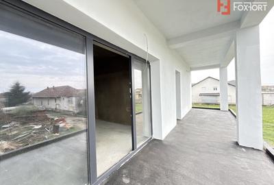 Casă individuală cu 4 camere cu Canalizare în Săcălaz - 24