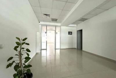 Spațiu comercial, de 150 mp, în Delfinariu