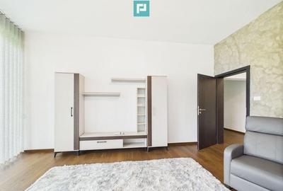 Casă cu 5 camere cu Teren 1423 Mp în Săcălaz - 10