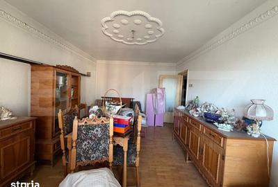 Apartament cu 3 camere în Micro 1 - 1
