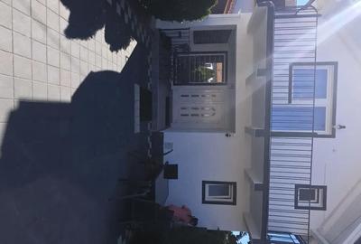 Casă cu 4 camere în Șelimbăr - 5