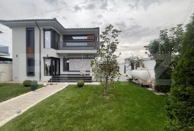 Casă cu 4 camere cu Teren 380 Mp în Central