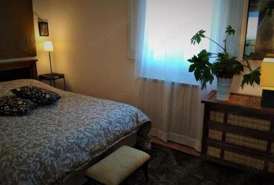 Apartament cu 3 camere decomandat în Giurgiului - 2