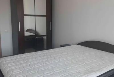 Apartament cu 2 camere decomandat, mobilat în Păcii - 3