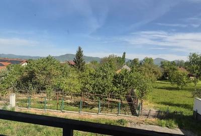 Casă cu 2 camere cu Teren 575 Mp în Groși - 8