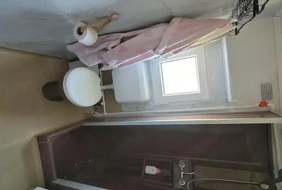 Casă cu Teren 3400 Mp în Checea - 1