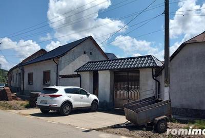 Casă cu Teren 1759 Mp în Fârdea - 1