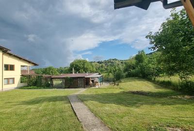Casă individuală cu 5 camere cu Canalizare în Corbeni - 1