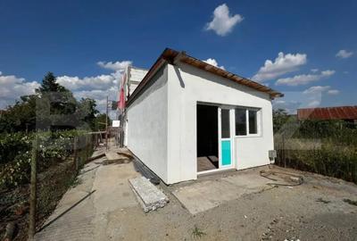 Casă cu 2 camere cu Teren 300 Mp în Central - 10