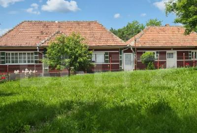 Casă cu 4 camere în Central - 10