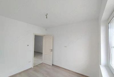 Casă cu 3 camere cu Teren 409 Mp în Berceni - 11