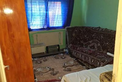 Apartament cu 3 camere decomandat în Aninoasa - 1