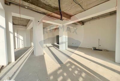 Spațiu comercial, de 75.4 mp, în Central - 2