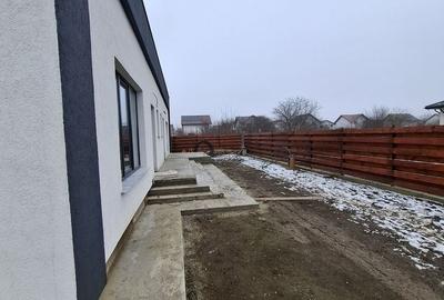 DUPLEX 3 Camere , TERASA SI CURTE. - 12