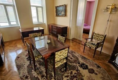 Casă individuală cu 4 camere cu Canalizare în Central