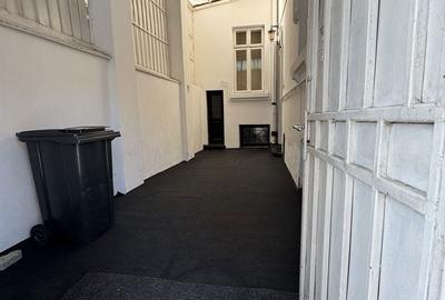 Casă cu 8 camere cu Teren 132 Mp în Gara de Nord - 14