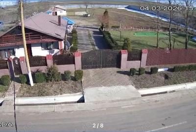 Casă cu 4 camere cu Teren 5000 Mp în Căldărușa - 1