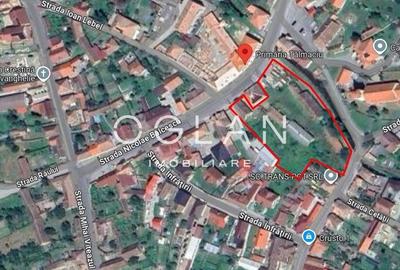 Teren Construcții intravilan de 4982 mp, în Central